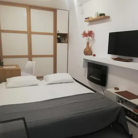 Brio Luxurious Urban In Heraklio,wifi,αc * Heraklion (Crete)